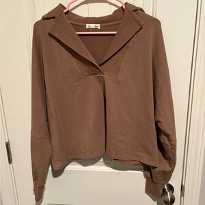 Soft Collared Long Sleeve Pullover - Brown